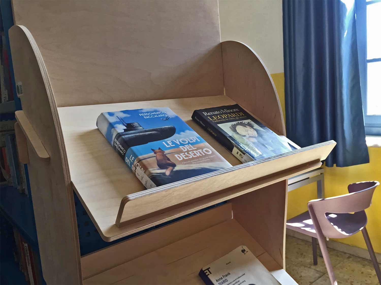 Presentazione biblioteca e consegna librerie