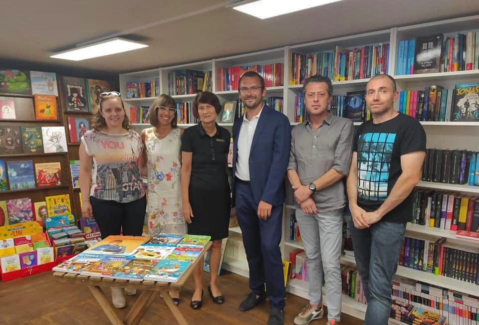 Donazione libri per la biblioteca di roreto di cherasco