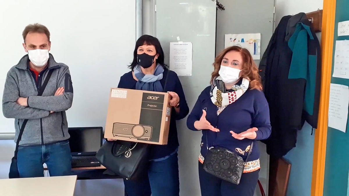 Fornitura videoproiettore per LIM